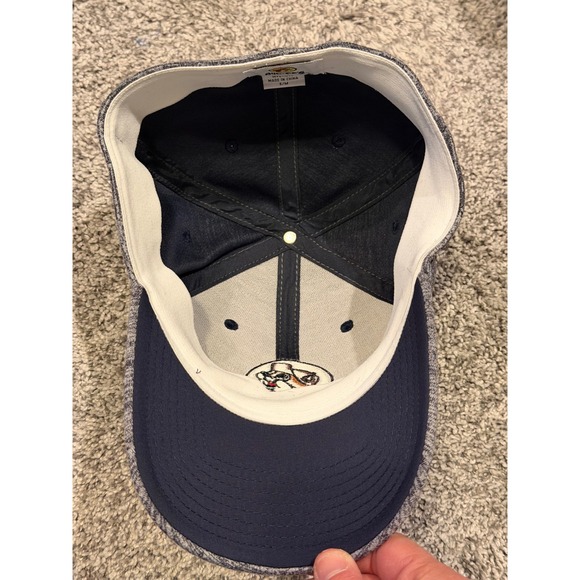 Buc-ees Beaver Logo Embroidered Grey Heather Baseball Cap Size S/M Fitted Hat - Picture 7 of 9